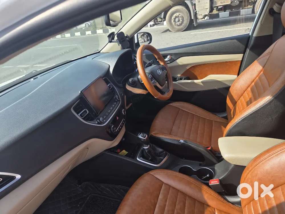 Hyundai Verna 2021 Petrol 28000 Km Driven Top Model Sunroof