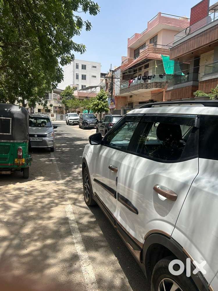 Mahindra Electric Car 2024