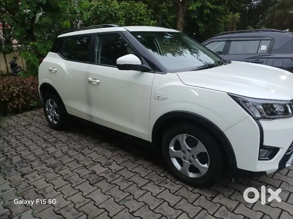 Mahindra Xuv300 2022 Petrol Good Condition With Sunroof