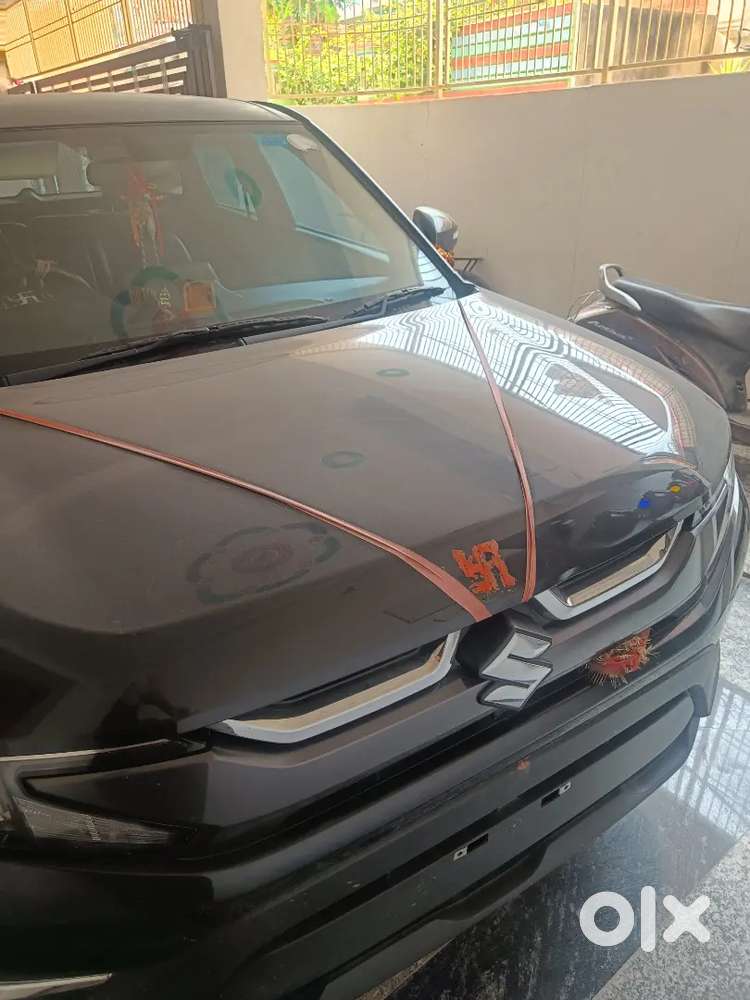 Maruti Brezza Vxi 2025