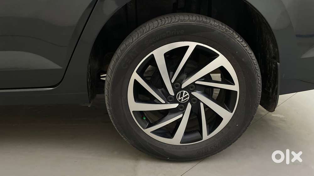 Volkswagen Virtus 1.0 Topline Tsi At, 2023, Petrol