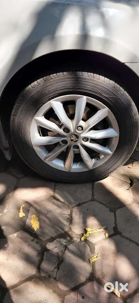 Skoda Octavia Elegance 2014 Well Maintained