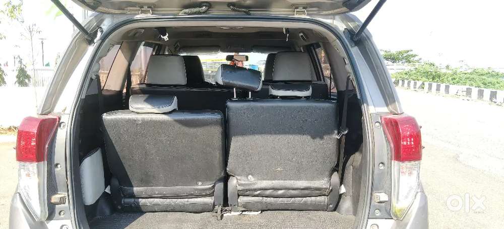 Toyota Innova Crysta 2018 Diesel 136000 Km Driven