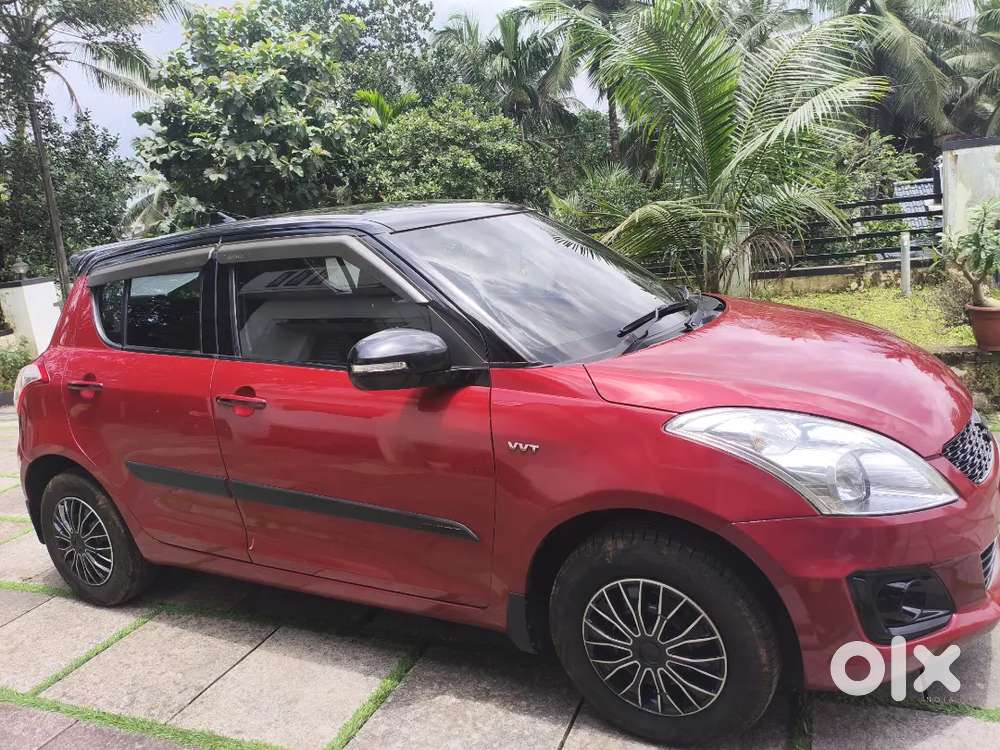 Maruti Suzuki Swift Vxi 2012