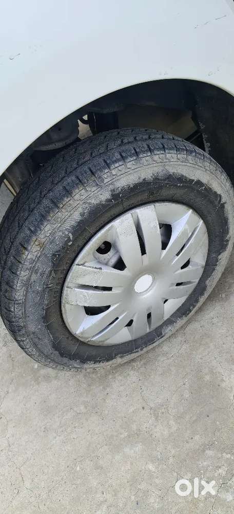 Hyundai Eon Plus 2017 Variant