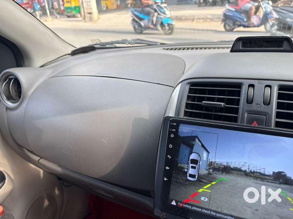 Nissan Sunny Xv Diesel - Top End  Push Button Start  Climate Control