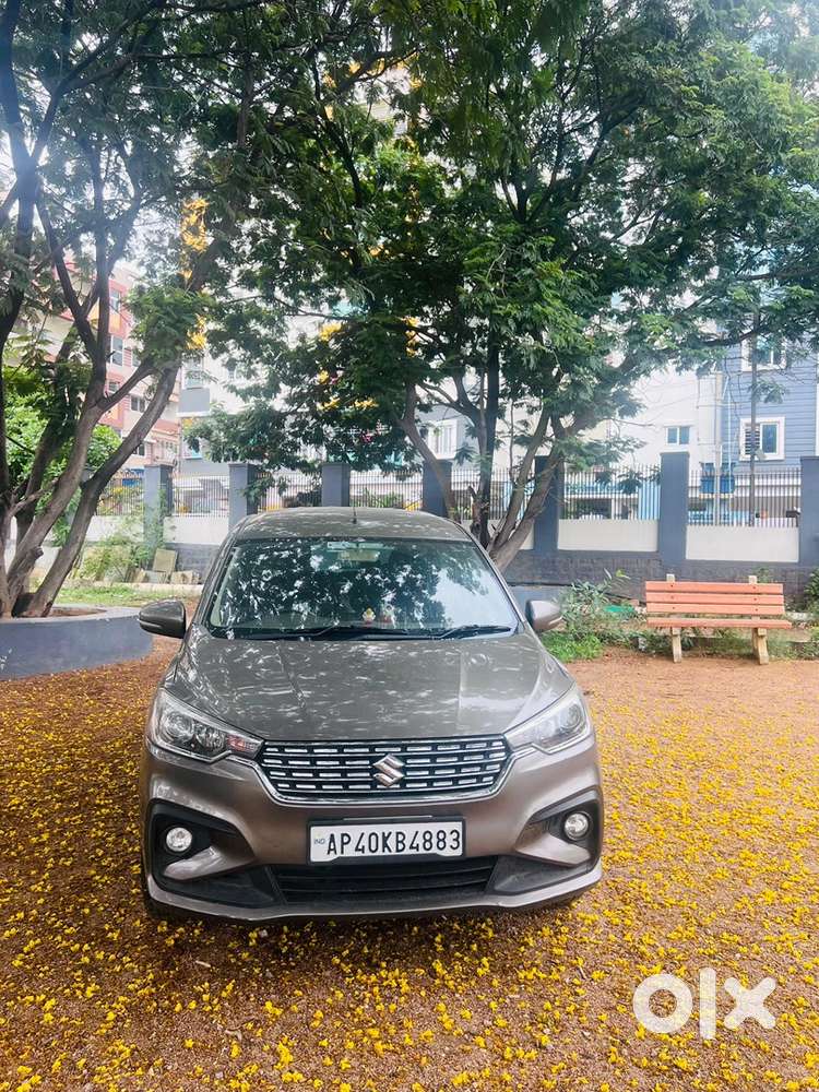 Maruti Suzuki Ertiga Petrol 2022
