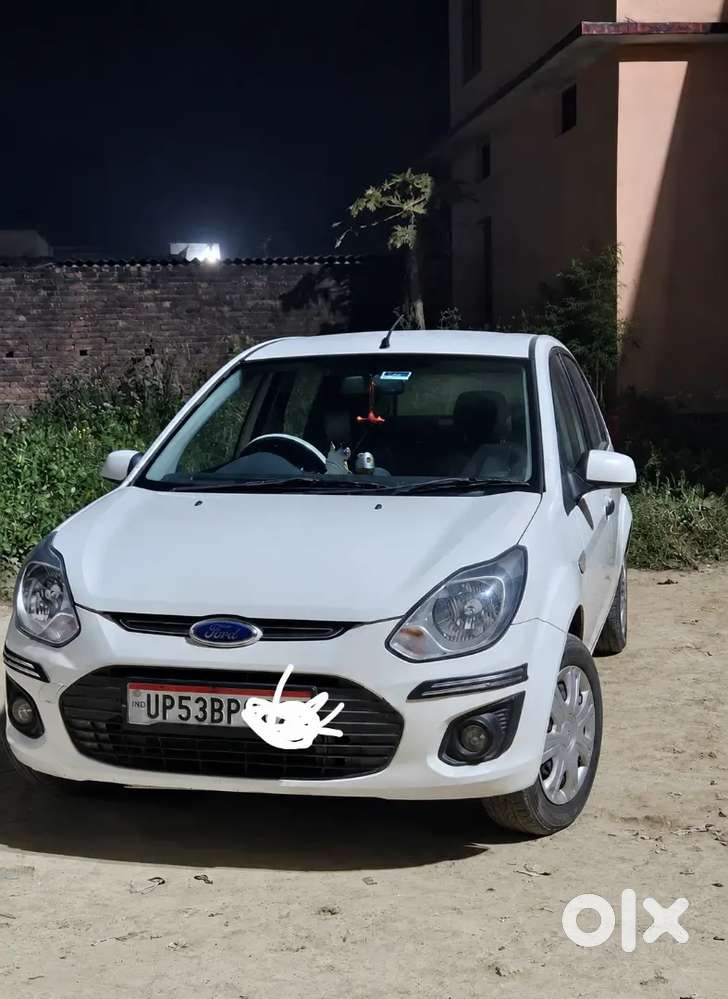 Ford Figo Petrol 2014