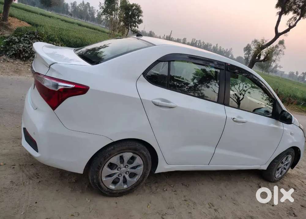 Hyundai Xcent 2018