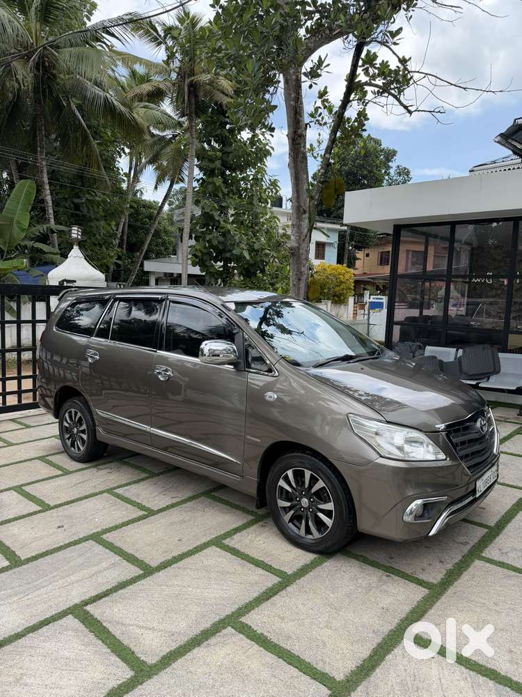 Toyota Innova 2.5 G (diesel) 7 Seater, 2016, Diesel