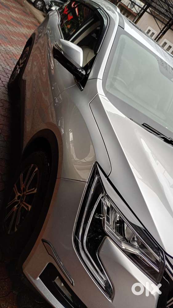Mahindra Xuv700 2.2 Ax 7 Diesel At Luxury Pack Str, 2022, Diesel