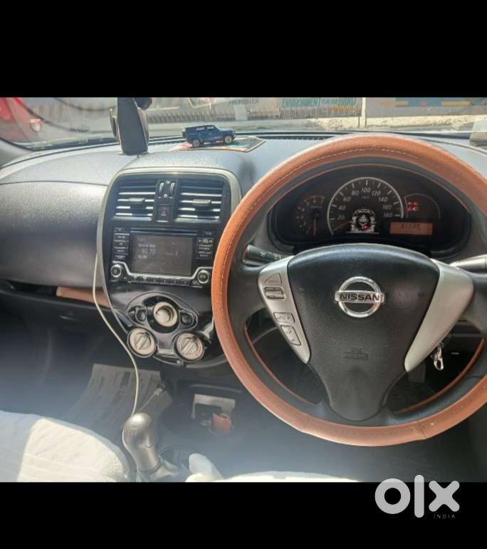 Nissan Micra Xv Cvt, 2017, Petrol
