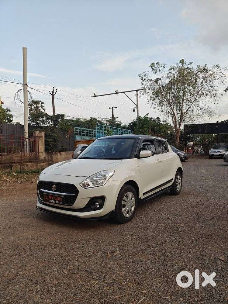 Maruti Suzuki Swift Vxi + Manual, 2023, Petrol