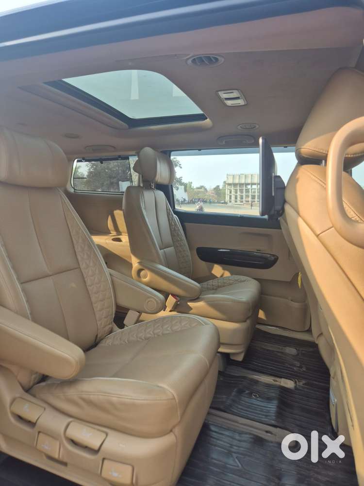 Kia Carnival Limousine Plus 7 Str, 2022, Diesel