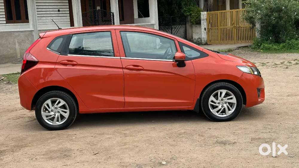 Honda Jazz 2016 Cng & Hybrids 65000 Km Driven