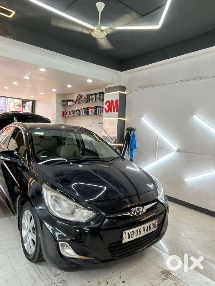 Hyundai Fluidic Verna 2011