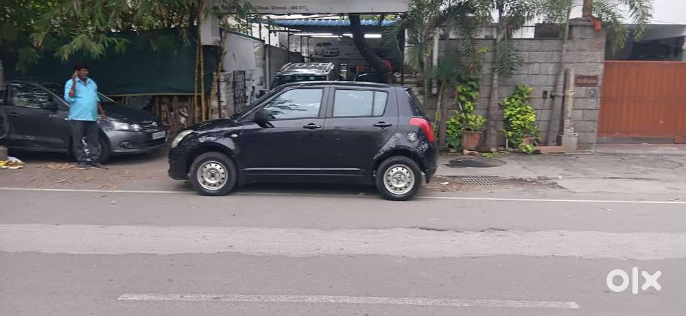 Maruti Suzuki Swift Lxi Option, 2009, Petrol
