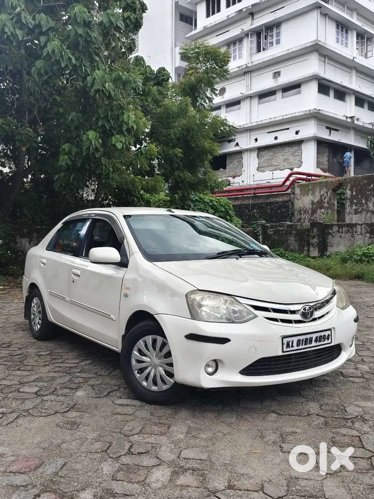 Toyota Etios 2012 Diesel Well Maintained.