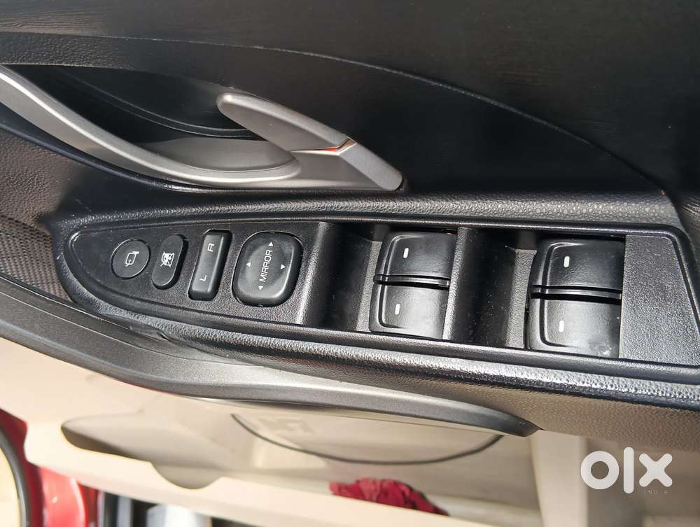 Mahindra Xuv500 2.2 W10, 2016, Diesel