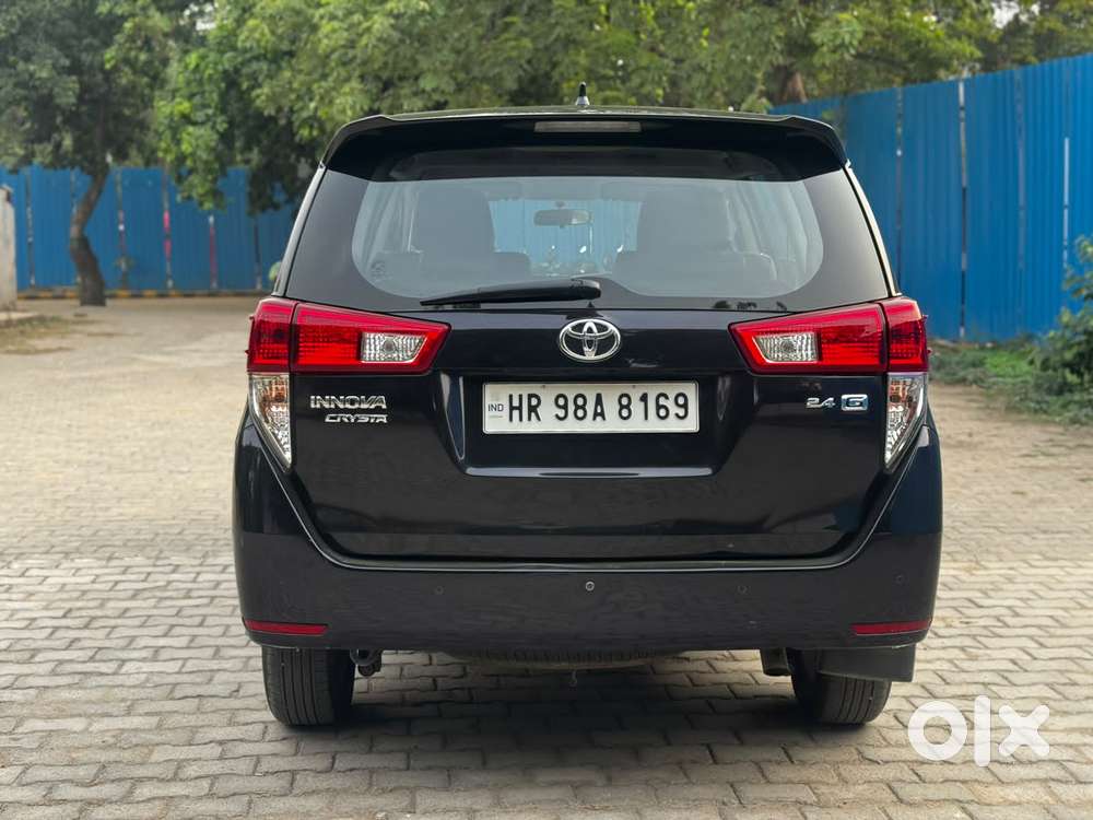 Toyota Innova Crysta [2020-ongoing] 2.4 Gx At 7 Str, 2021, Diesel