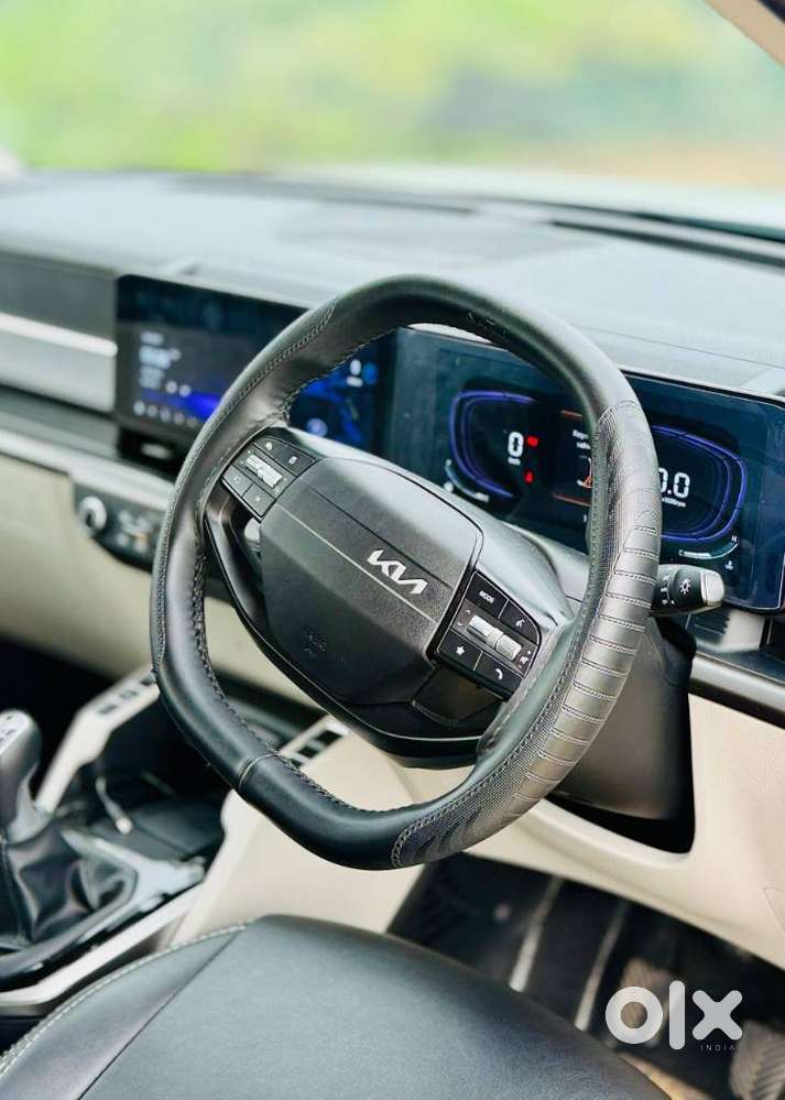Kia Carens Clavis Htk Plus Dct, 2025, Petrol