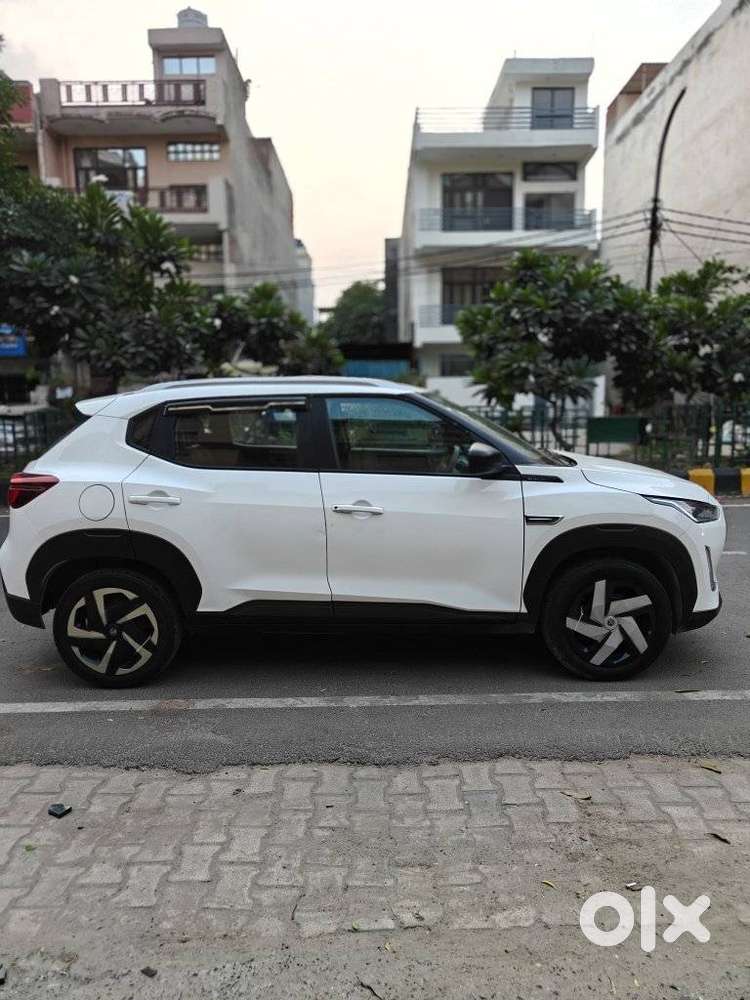 Nissan Magnite 1.0 Xe, 2023, Cng & Hybrids
