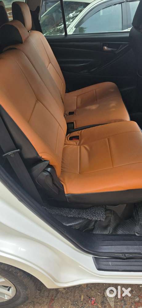 Toyota Innova Crysta 2.4 G Mt 8s, 2017, Diesel