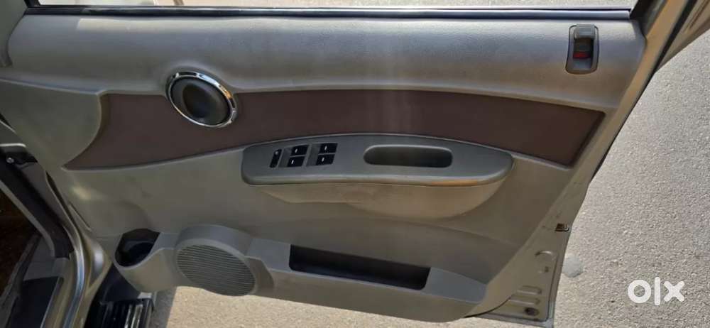 Mahindra Quanto C4, 2014, Diesel
