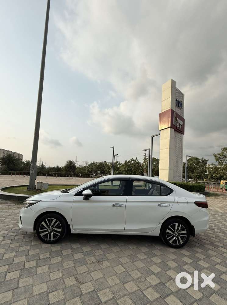 Honda City Zx Petrol Cvt, 2022, Petrol