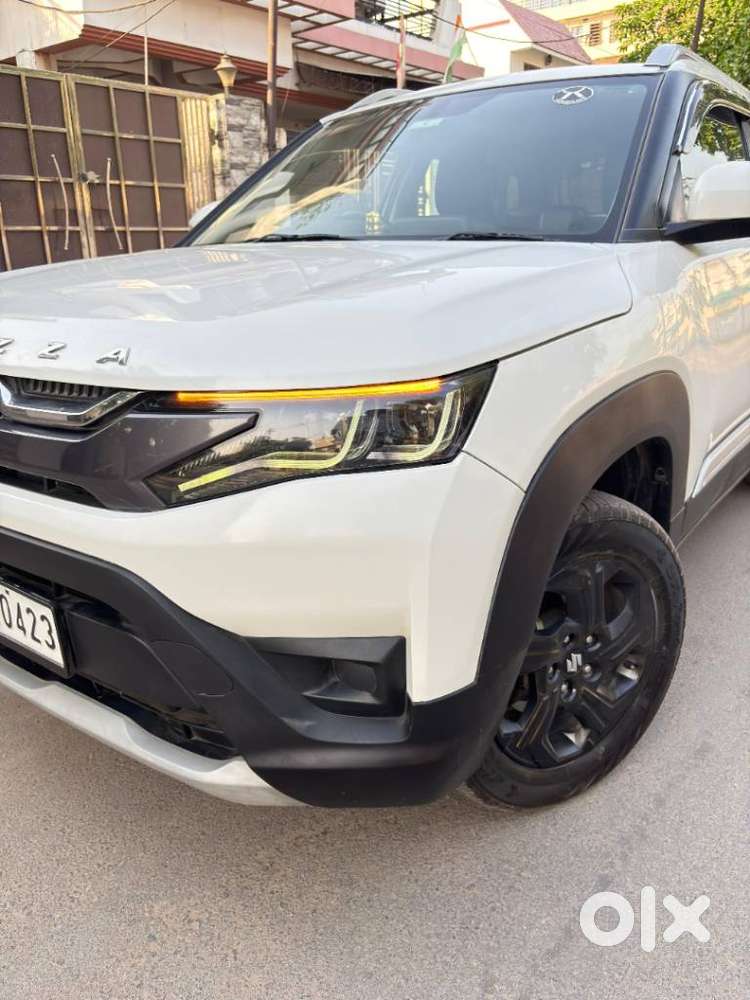 Maruti Suzuki Brezza 1.5 Zxi Smart Hybrid, 2023, Petrol