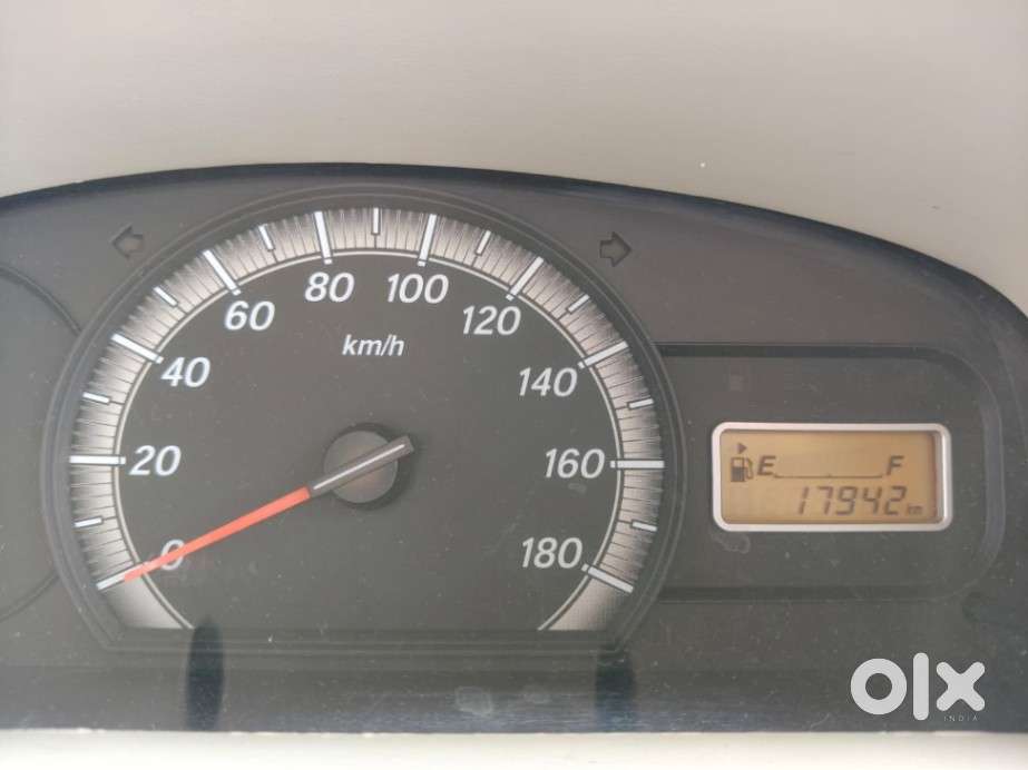 Maruti Suzuki Swift Amt Vxi, 2023, Petrol