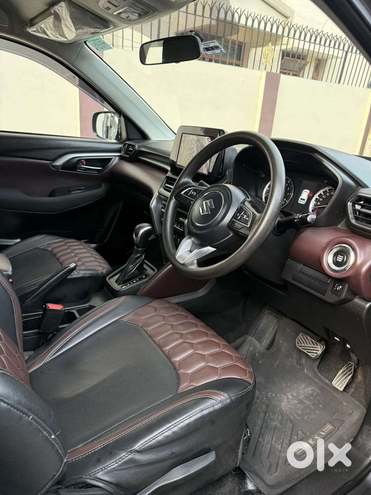 Maruti Suzuki Grand Vitara 1.5 Delta Smart Hybrid At, 2023, Petrol