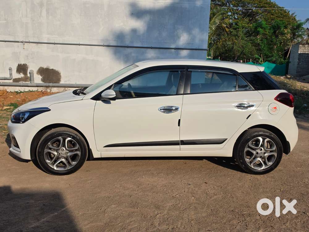 Hyundai I20 Petrol Asta Option, 2018, Petrol