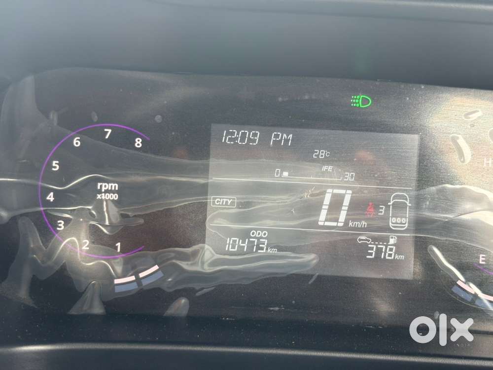 Tata Altroz Creative Petrol Manual 2025