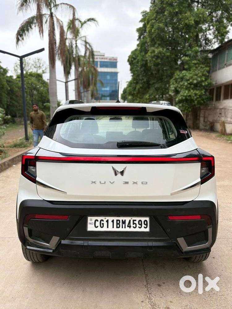 Mahindra Xuv 3xo Ax5 Ds Mt, 2024, Diesel