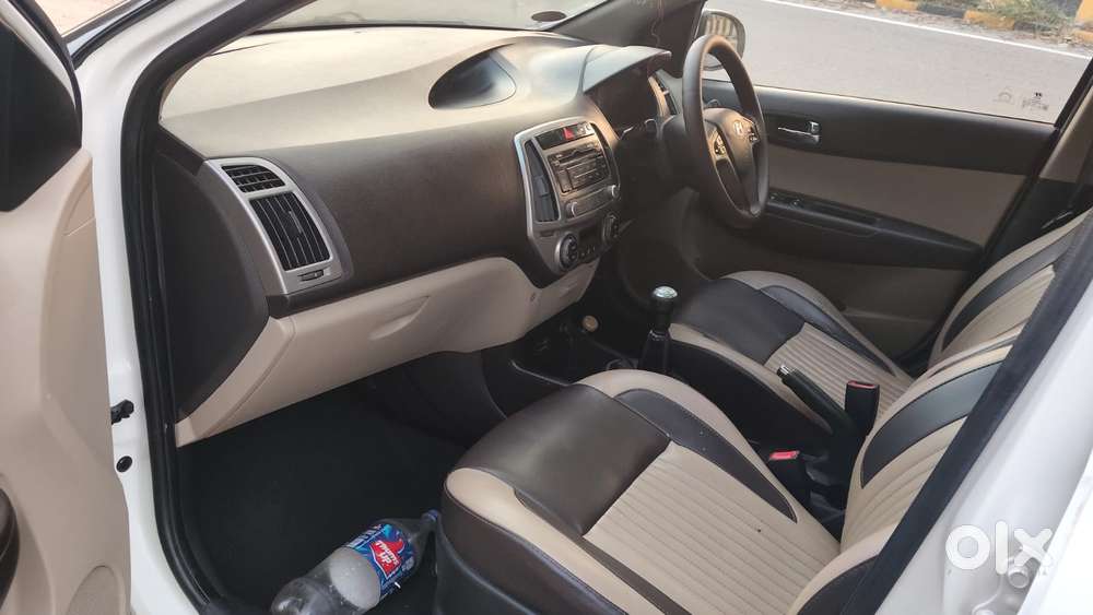 Hyundai I20 Sportz 1.2 Bs-iv, 2012, Petrol