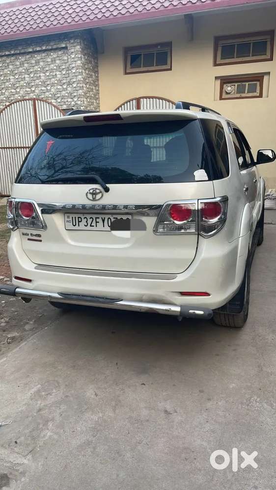 Toyota Fortuner 4x2 At, 2014, Diesel