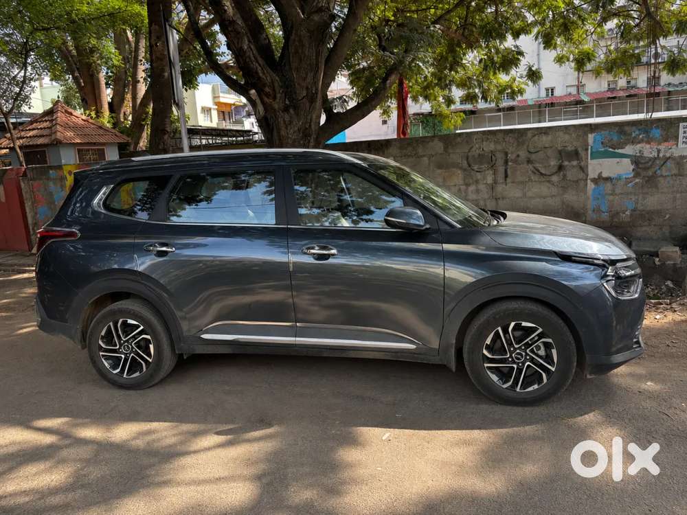 Kia Carens 1.4 Luxury Plus 6 Str, 2022, Petrol