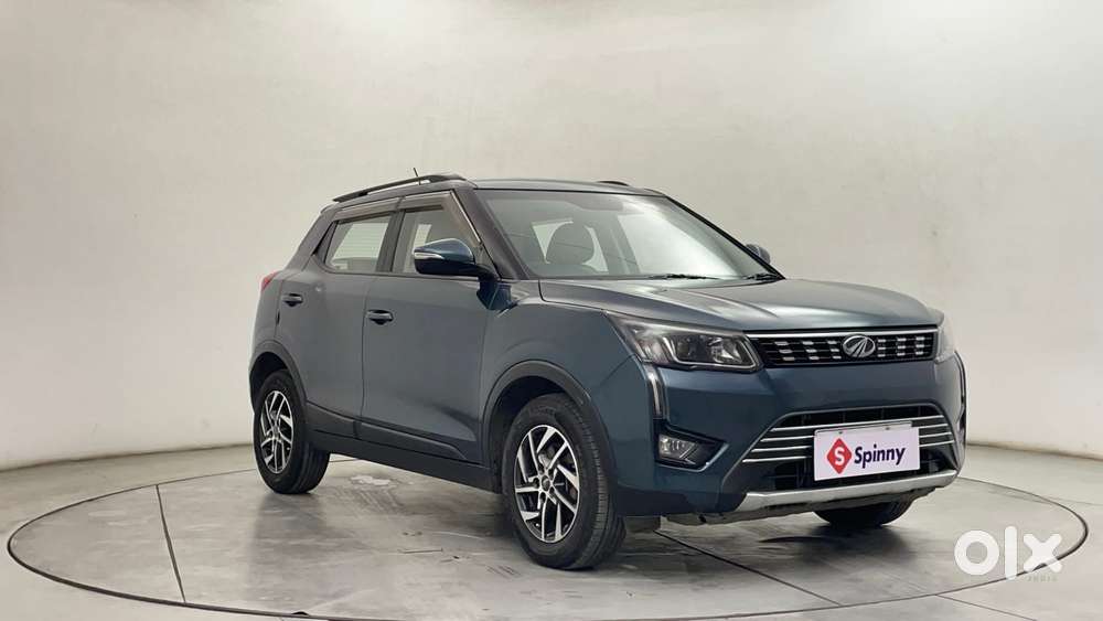 Mahindra Xuv300 W8 (o) 1.5 Diesel Amt, 2022, Diesel