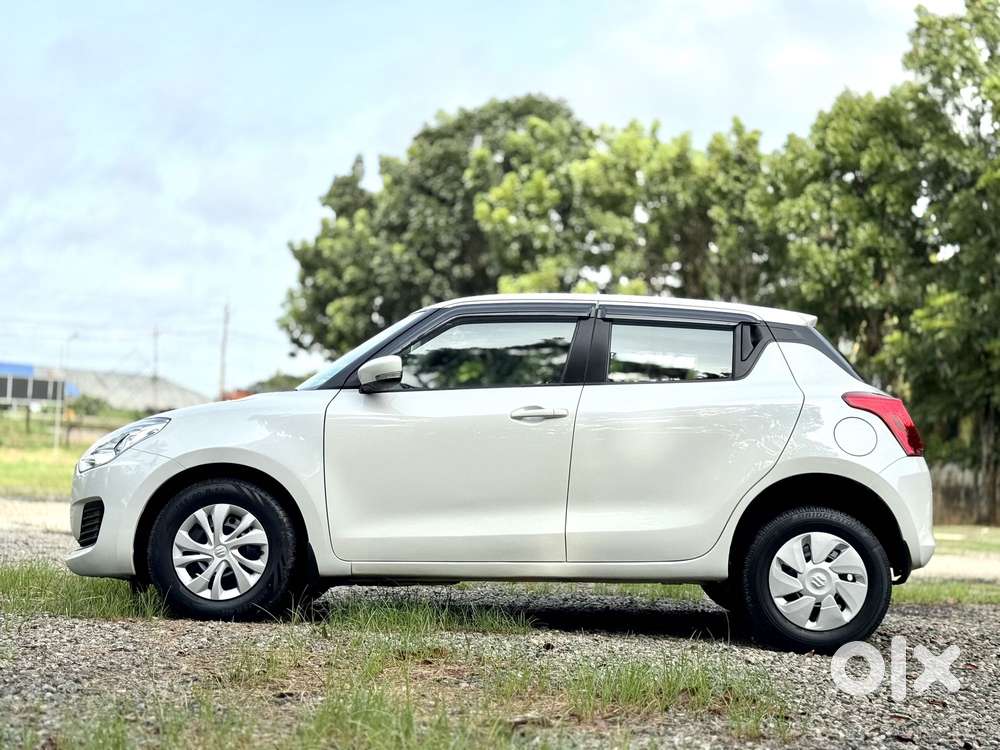 Maruti Suzuki Swift Vxi Ags, 2023, Petrol