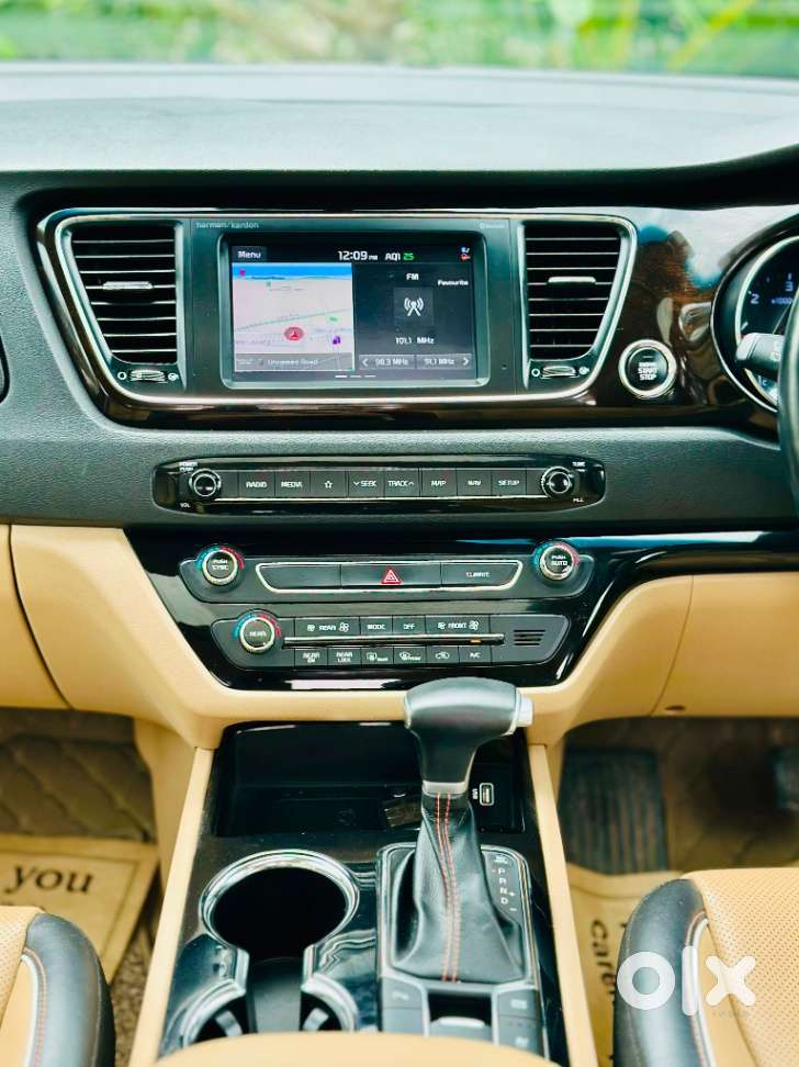Kia Carnival Limousine, 2021, Diesel