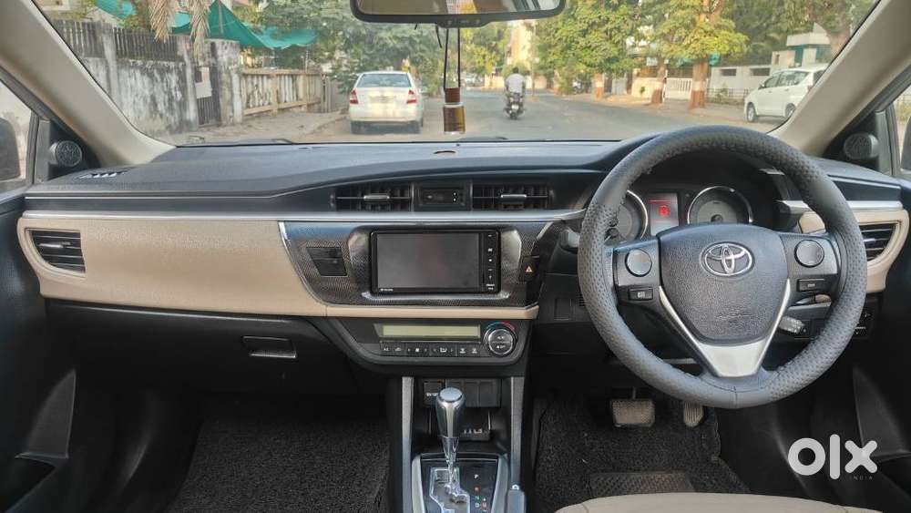 Toyota Corolla Altis 2013-2017 Vl At, 2014, Petrol