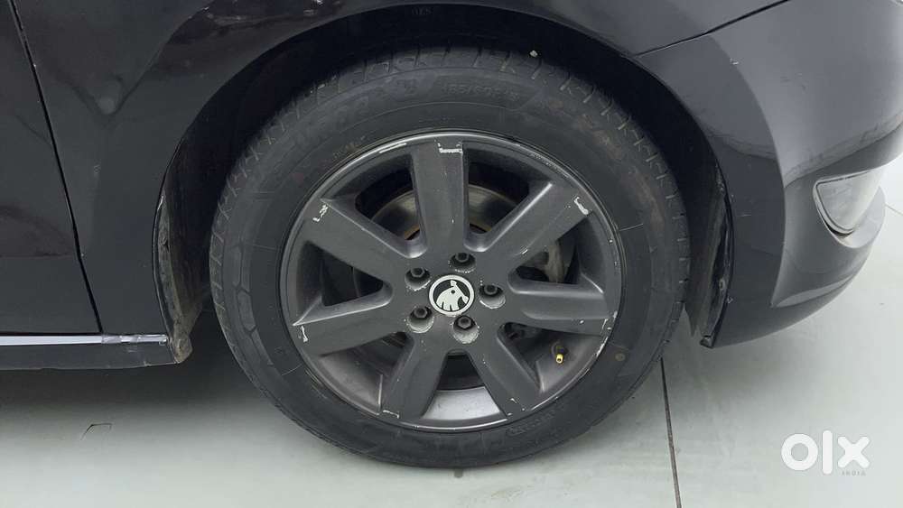Skoda Rapid 1.6 Ambition Plus Mpi, 2014, Petrol
