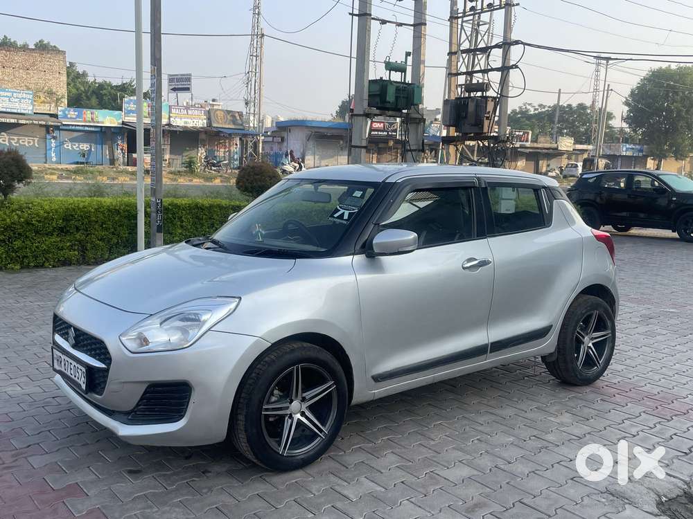 Maruti Suzuki Swift Vxi + Manual, 2019, Petrol