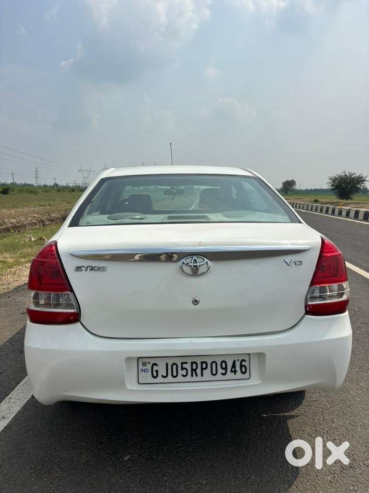 Toyota Etios 2015 Diesel 116191 Km Driven