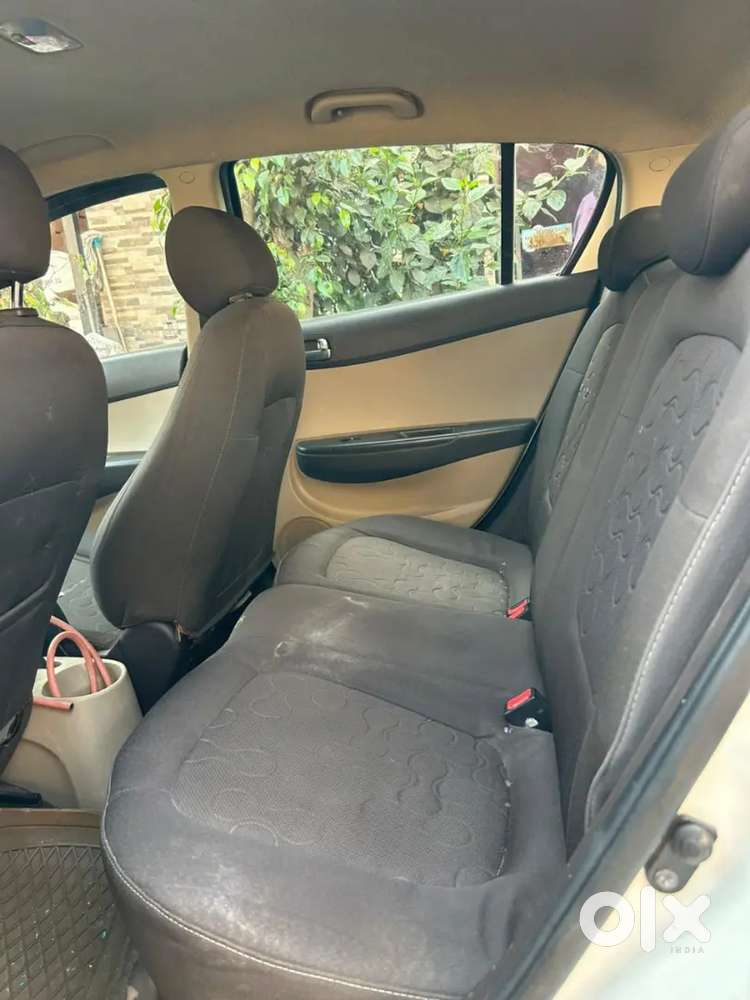 Hyundai I20 2011 Petrol 72000 Km Driven