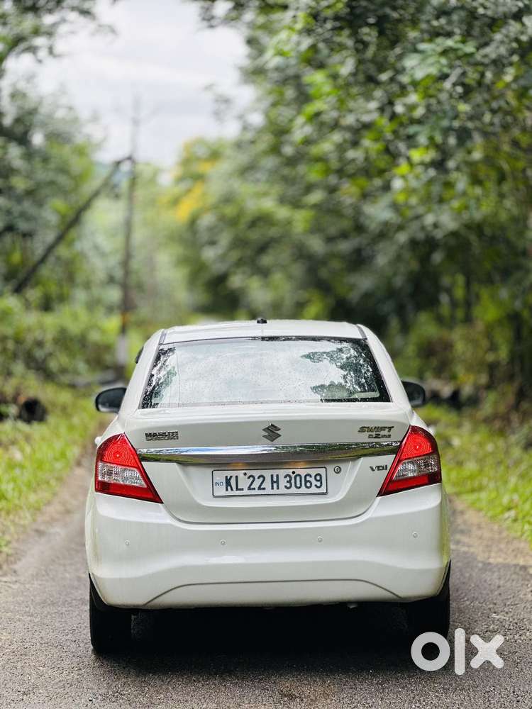Maruti Suzuki Swift Dzire Vdi Optional, 2015, Diesel