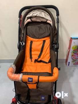 Stroller Pram Buy Sell Used Furniture in Oshiwara OLX