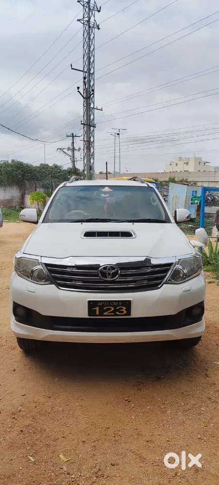 Toyota Fortuner Diesel Manual 2014