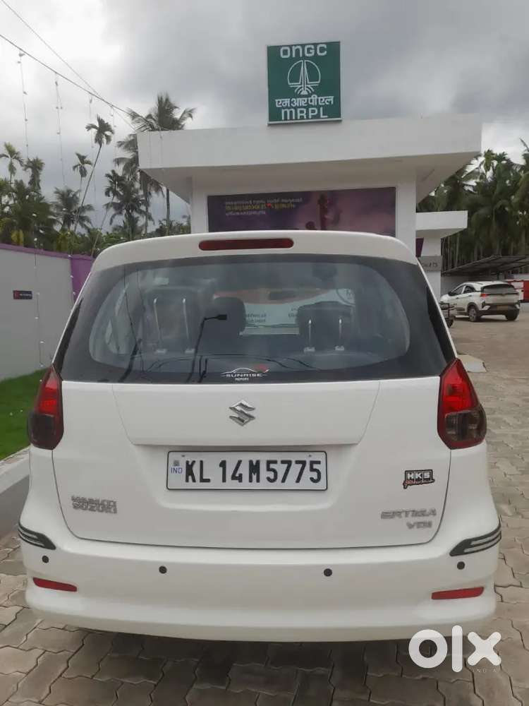 Maruti Suzuki Ertiga 2012